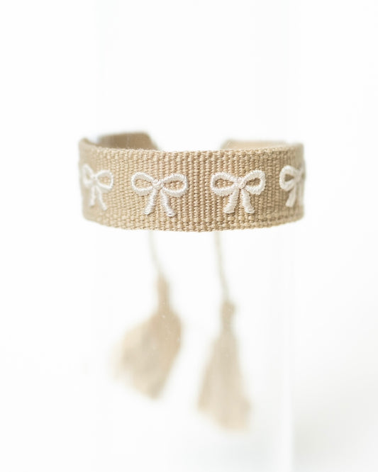 Neutral Bows Bracelet