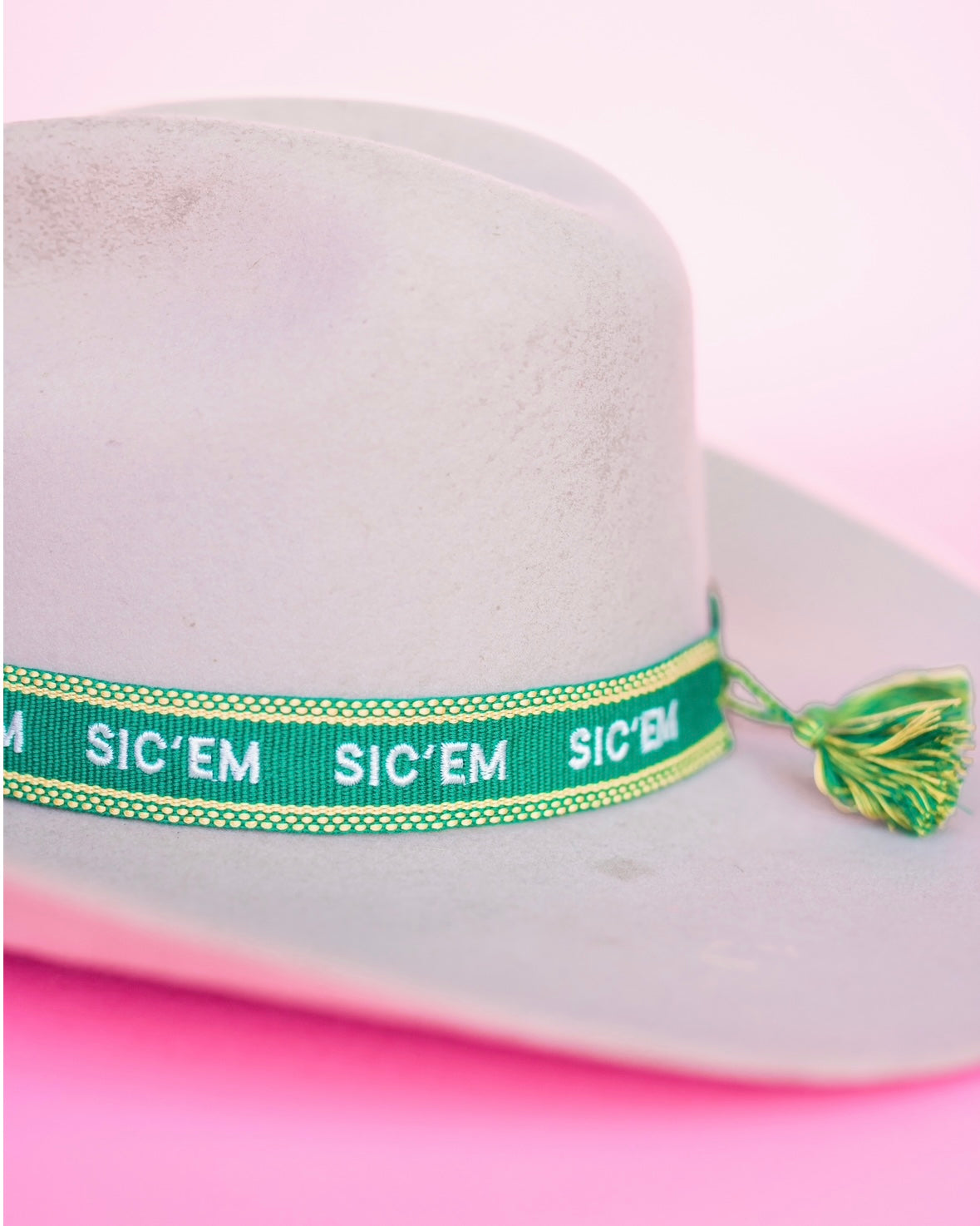 Sic’em Hat Band